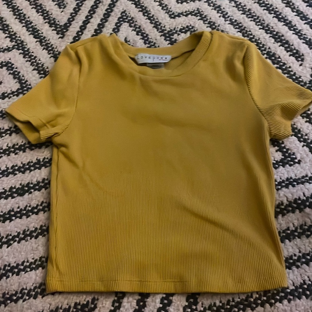 size small, very comfortable, super soft, pretty color